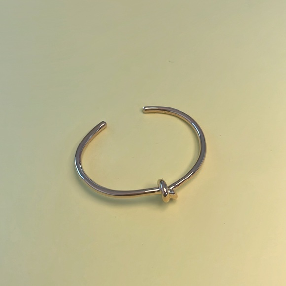 Celine knot gold bracelet - Picture 3 of 5